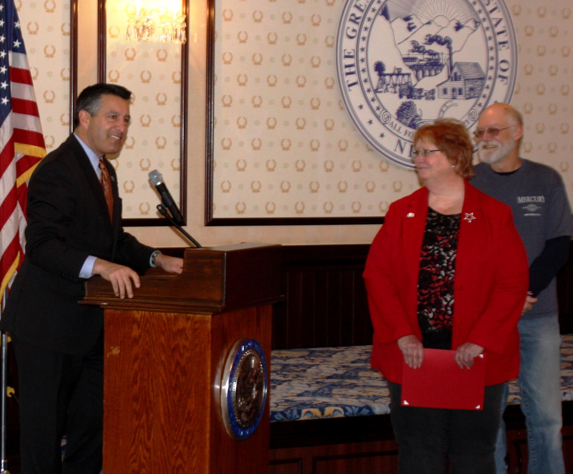 Governor Sandoval honors two women for outstanding commitment in helping fellow veterans